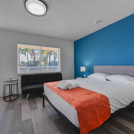 Amazing Balcony Studio At The Beach With Parking -M44 Hollywood Exterior foto